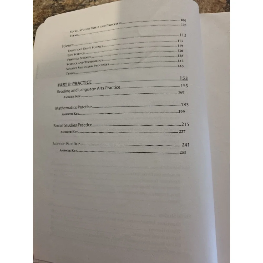 Praxis II Elementary Education Multiple Subjects 5001 Study Guide: Test Prep...